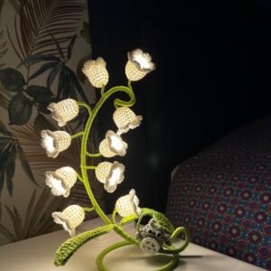 crochet flower lamp - LAM-CAT-001